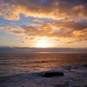 收听Baila Sin Cesar的horizonte歌词歌曲