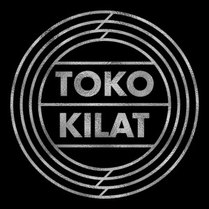 收听Toko Kilat的Kabur歌词歌曲