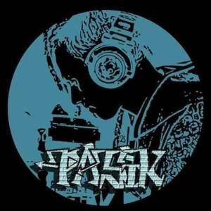 收聽Pasik23的Acid Square歌詞歌曲