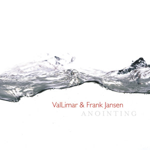 收聽ValLimar Jansen的Gotta Serve Somebody歌詞歌曲