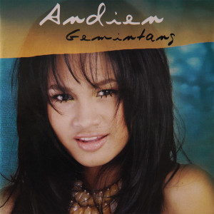 ดาวน์โหลดและฟังเพลง Ku Akan Menanti พร้อมเนื้อเพลงจาก Andien