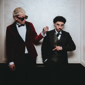 default playlist img