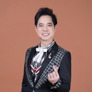 收聽Ngọc Sơn的Người Tình Không Đến歌詞歌曲