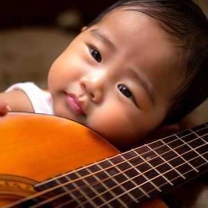 ดาวน์โหลดและฟังเพลง Soft Guitar Lullaby พร้อมเนื้อเพลงจาก Marvellous Guitar Music