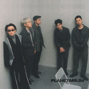 Dengarkan lagu Family affair (Outro) nyanyian 케이지 dengan lirik