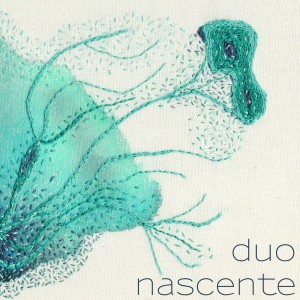 ดาวน์โหลดและฟังเพลง Água de Nascente พร้อมเนื้อเพลงจาก Bia Nascimento