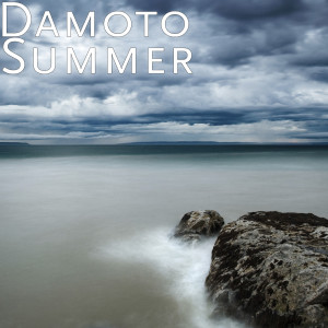 Dengarkan lagu Summer nyanyian Damoto dengan lirik