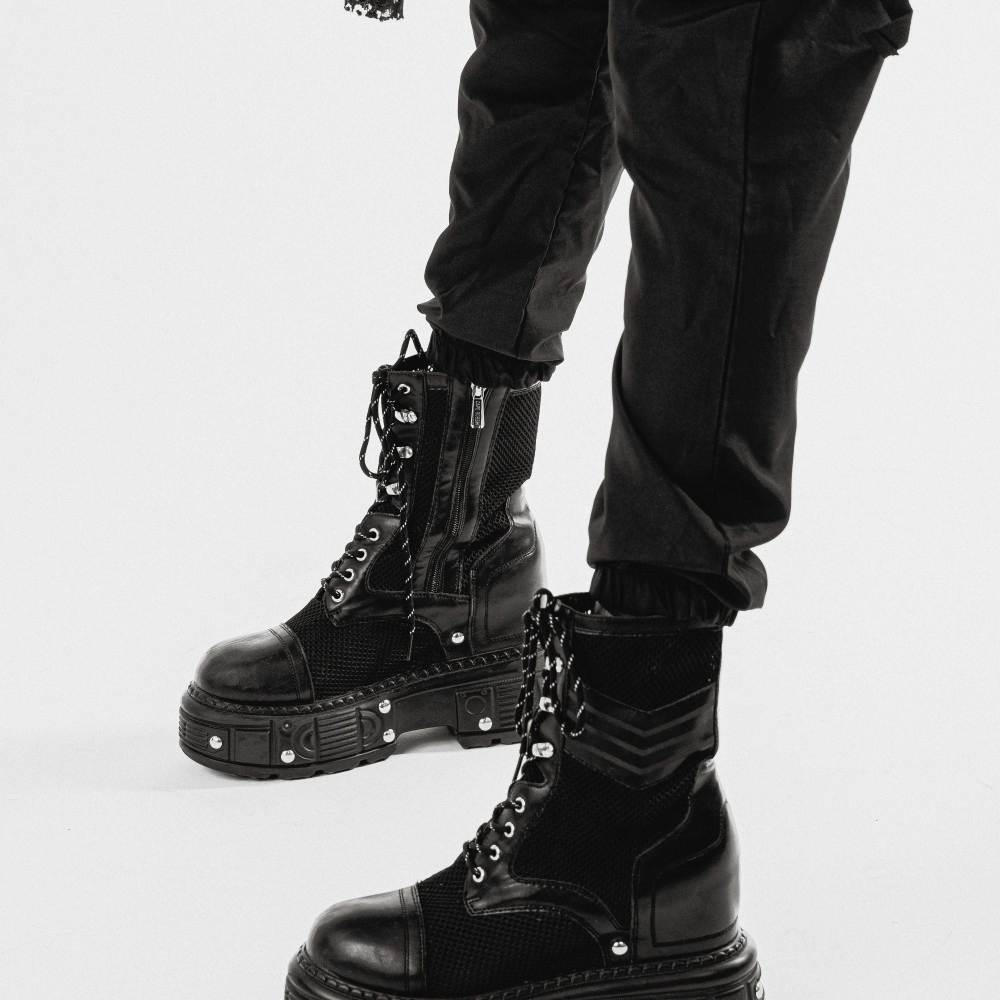 Goth Bch (Explicit)