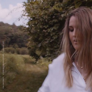 ดาวน์โหลดและฟังเพลง You Can Have It พร้อมเนื้อเพลงจาก Chelsea Cutler