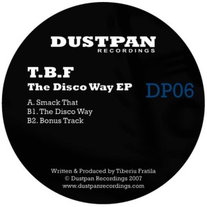 收聽T.B.F.的Smack That歌詞歌曲