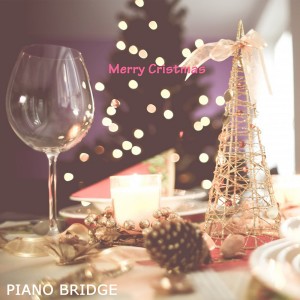 Dengarkan lagu Merry Christmas nyanyian 피아노 브릿지 dengan lirik
