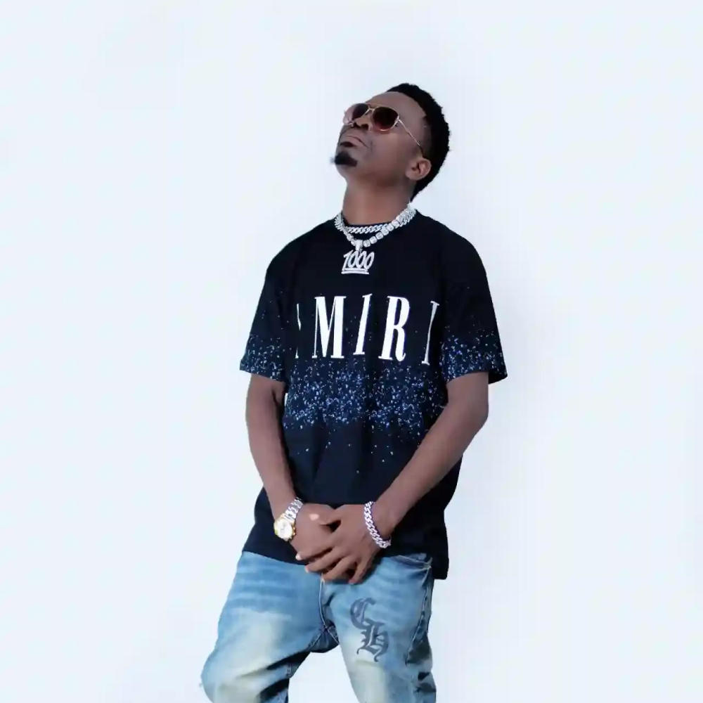 UTAM KOLEA (feat. DOGO RICHIE & MOMOX)