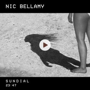 ดาวน์โหลดและฟังเพลง Silence (其他) พร้อมเนื้อเพลงจาก Nic Bellamy