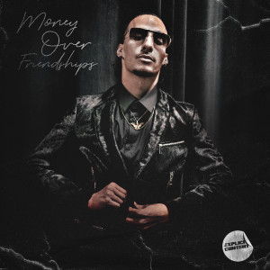 Dengarkan lagu Money over Friendships (Explicit) nyanyian Fresh Hines dengan lirik