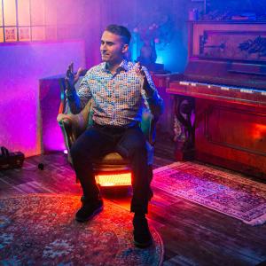 default playlist img