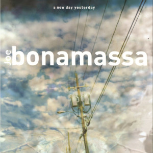 ดาวน์โหลดและฟังเพลง Walk In My Shadow พร้อมเนื้อเพลงจาก Joe Bonamassa
